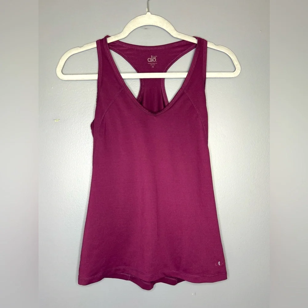 ALO Yoga great front